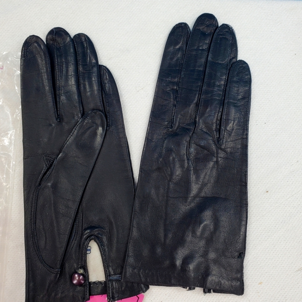Vintage Black Leather Gloves Original Package